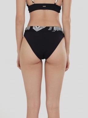 Fundango Sahara Mid Waist Full Bottom női bikini alsó fekete színben 3