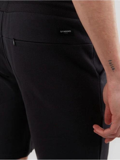 Fundango Delon Sweatshort férfi rövidnadrág fekete színben 6