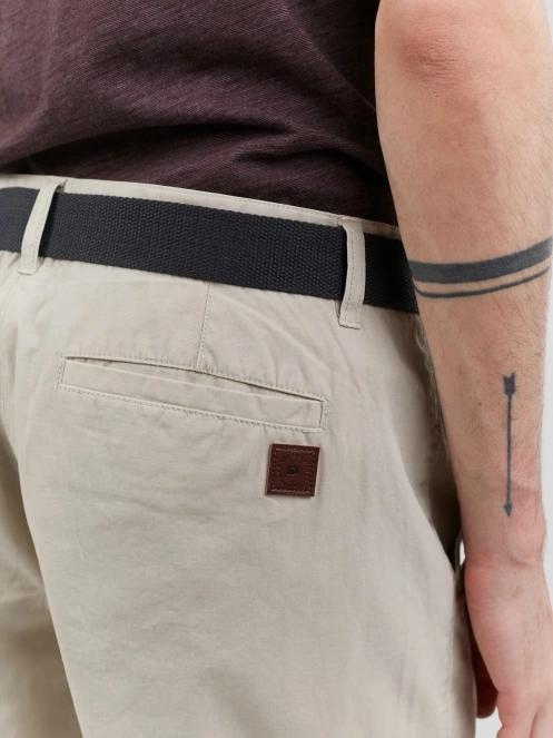 Fundango North Shore Chino Shorts férfi rövidnadrág homok színben 5
