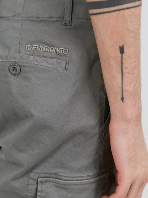 Fundango Zack Cargo Shorts férfi oldalzsebes rövidnadrág oliva színben 6