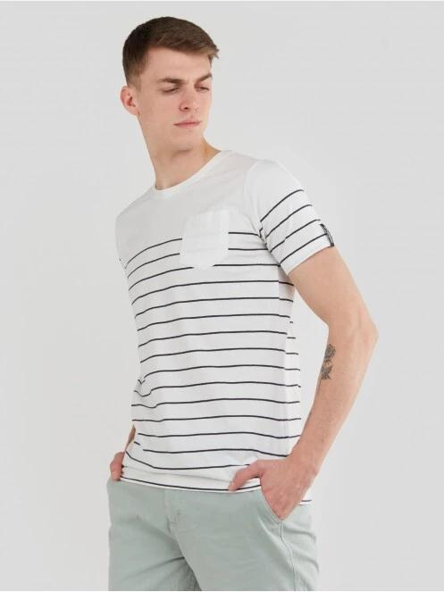 Fundango Jaggy Pocket T-shirt férfi rövid ujjú póló fehér színben 2