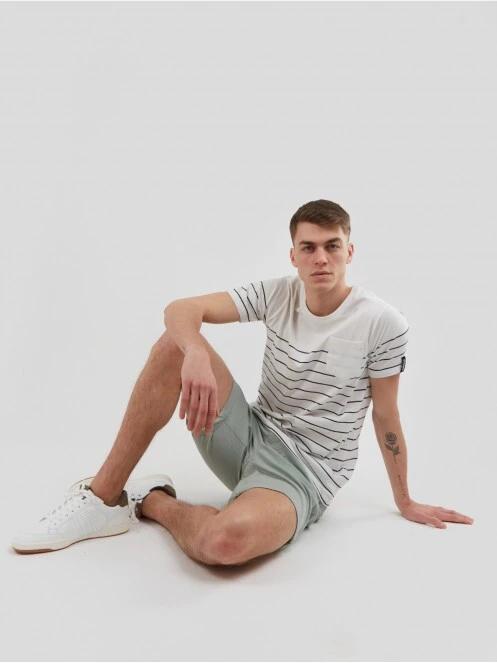 Fundango Jaggy Pocket T-shirt férfi rövid ujjú póló fehér színben 4