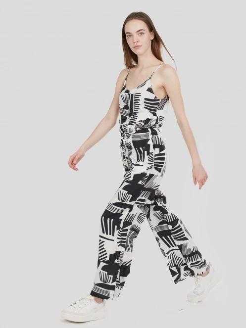 Fundango Alisha Jumpsuit női overál fekete színben 5