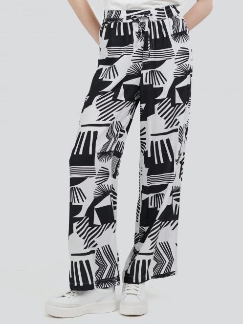 Fundango Poppy Pants női hosszú nadrág fekete színben 2