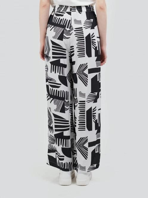 Fundango Poppy Pants női hosszú nadrág fekete színben 3
