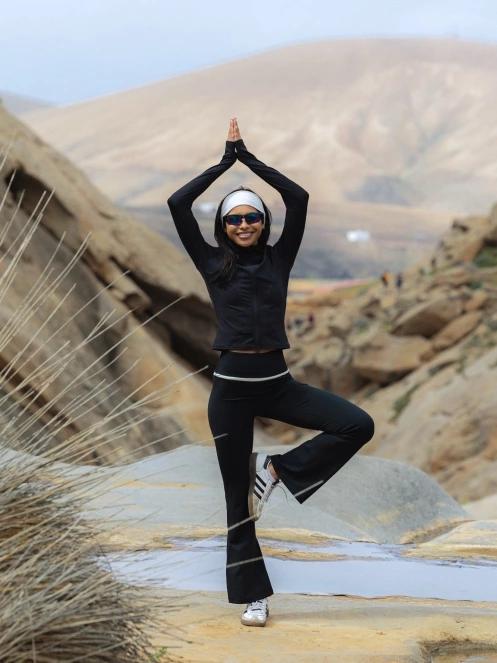 Fundango Flare Leggings női leggings fekete színben 8