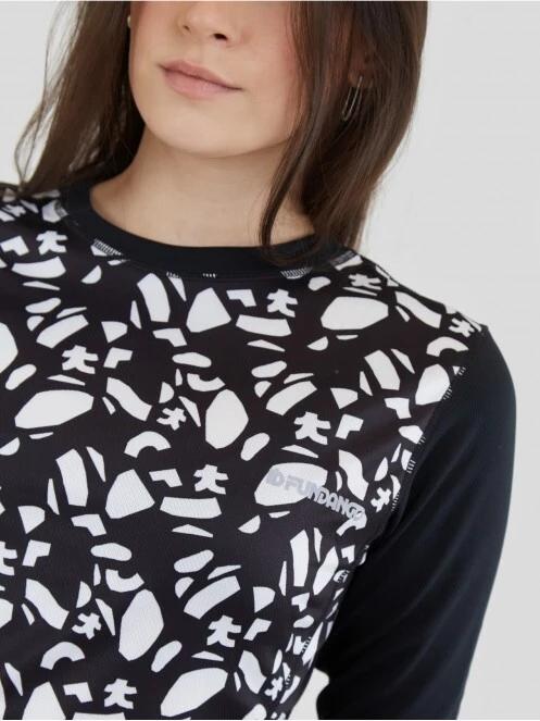 Fundango Loren Long Sleeve Rashguard női hosszú ujjú lycra fekete színben 6