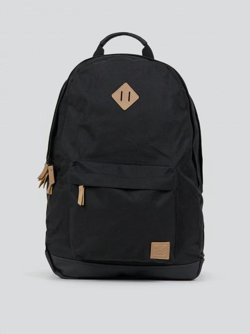 Fundango Plain Backpack hátizsák fekete színben 2