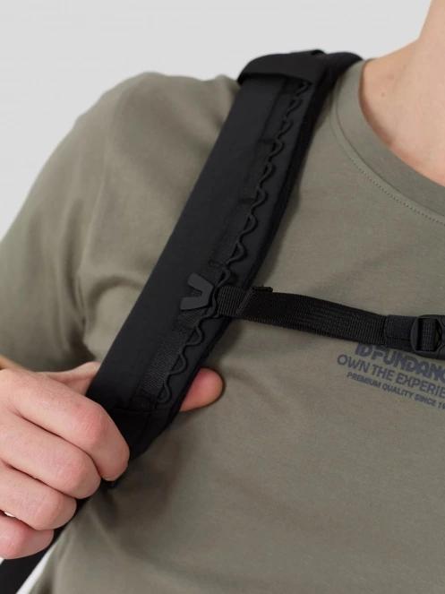 Fundango Lynx Outdoor Backpack férfi hátizsák fekete színben 7