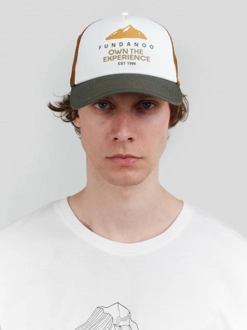Fundango Pyrus Trucker Cap férfi baseball sapka homok színben 2